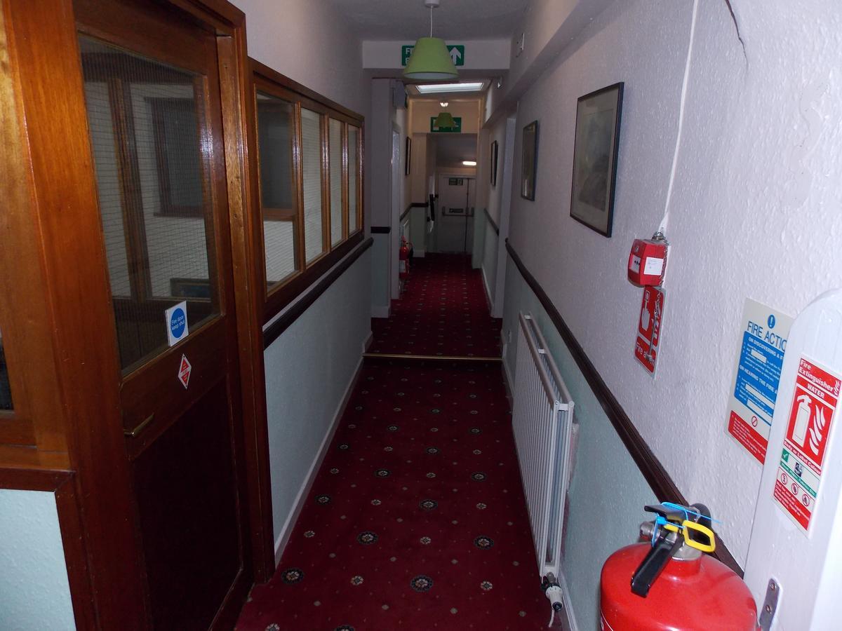Cross Keys Hotel Canonbie 外观 照片