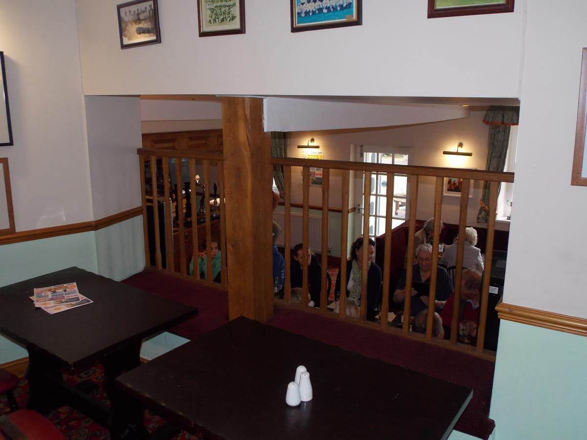 Cross Keys Hotel Canonbie 外观 照片