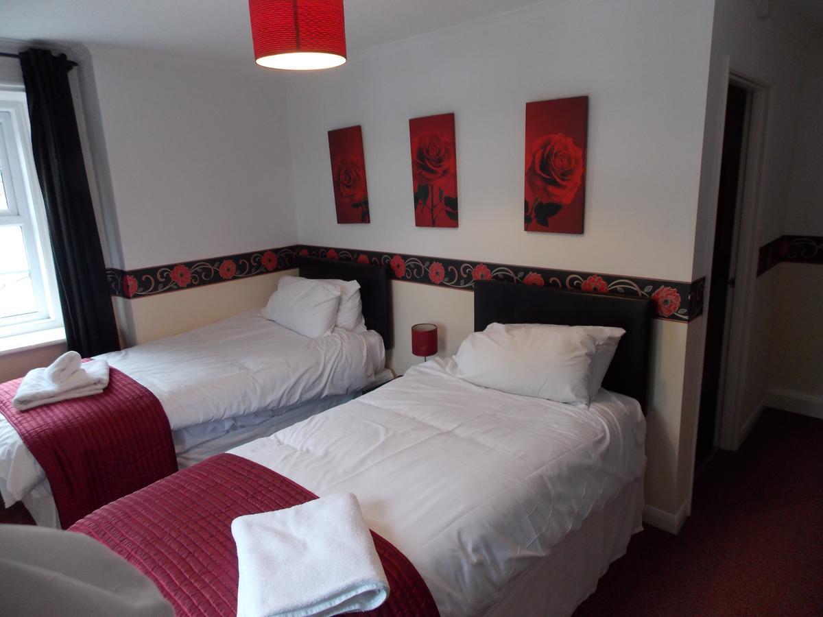 Cross Keys Hotel Canonbie 外观 照片